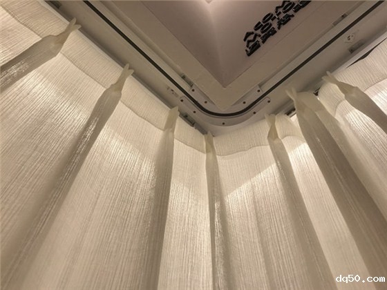 v2-8d033cfb09e74aaab88c8bc2a663f0c0_720w